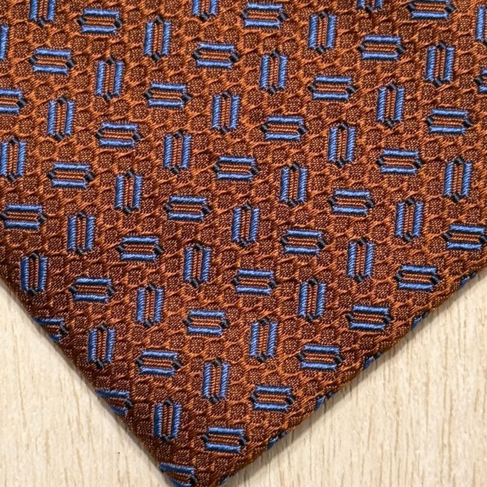 Harry Rosen Brown Micro-Pattern Silk Tie - made in Italy